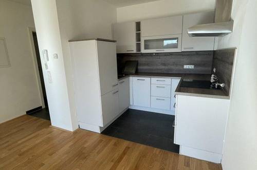 Moderne 2-Zimmer-Wohnung mit großer Loggia und möblierter Küche in Urfahr zu vermieten! - PROVISIONSFREI
