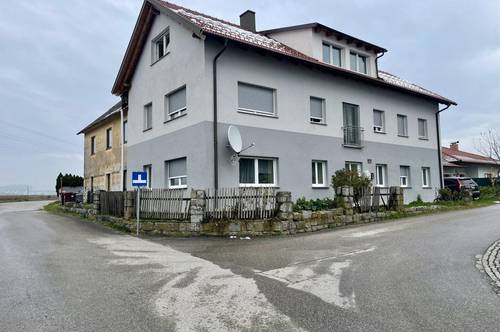 Mehrfamilienhaus mit 3 Wohneinheiten in Mauthausen