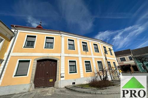 Anleger &amp; Individualisten aufgepasst! Historisches Haus am Hauptplatz vom Kauten (16KM bei Waidhofen an der Thaya) mit Loftwohnung zu verkaufen!