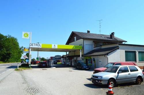 Wohn-Geschäftshaus mit Tankstelle, Cafe, Trafik und Werkstatt!