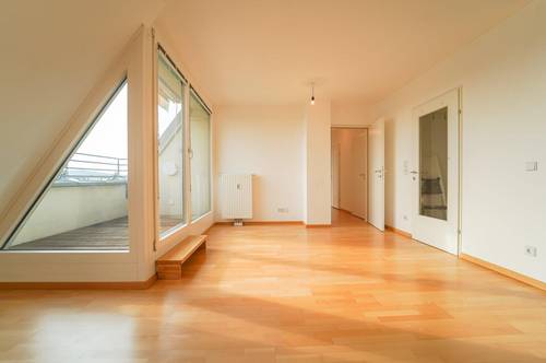 Sonnige Terrassen-Wohnung im Dachgeschoss inkl. Warmwasser und Heizung | U3 Nähe | viele Extras | gute Raumaufteilung in einem Neubau (2008)