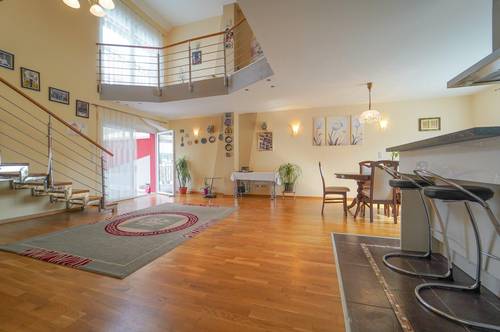Tolles Wohnhaus in Stammersdorf | gute Infrastruktur in einem modernen Haus | Fußbodenheizung + Klimaanlage