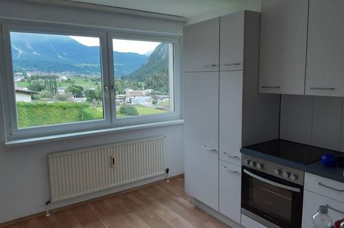 Imst, Auf Arzill: 32m² - Nette Kleinwohnung mit Küche und Wohn-/Schlafraum frisch renoviert und guter Raumaufteilung